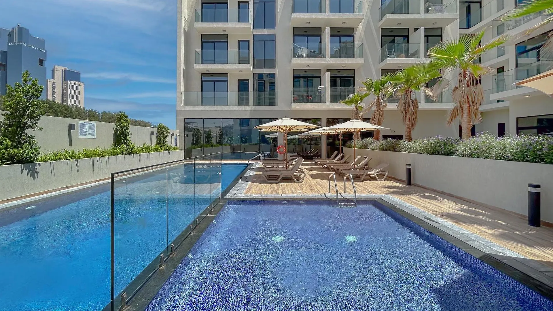 Elegant Jvc Stay Luxury Amid Nature Dubai 0*,  Emirati Arabi Uniti