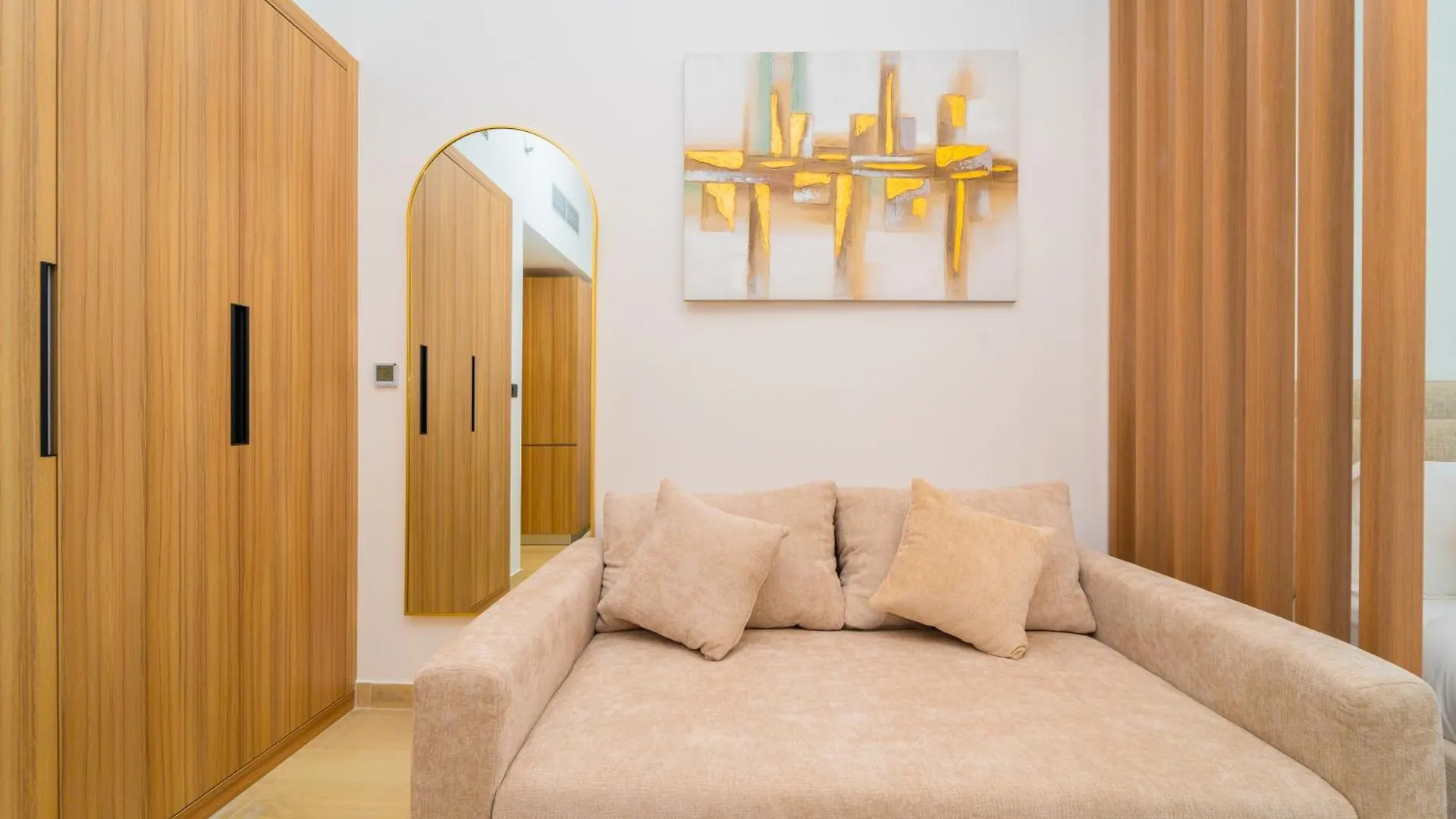 Elegant Jvc Stay Luxury Amid Nature Dubai 0*,  United Arab Emirates