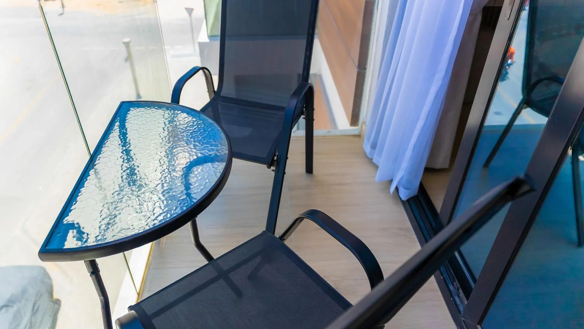 Elegant Jvc Stay Luxury Amid Nature Dubai Apartment
