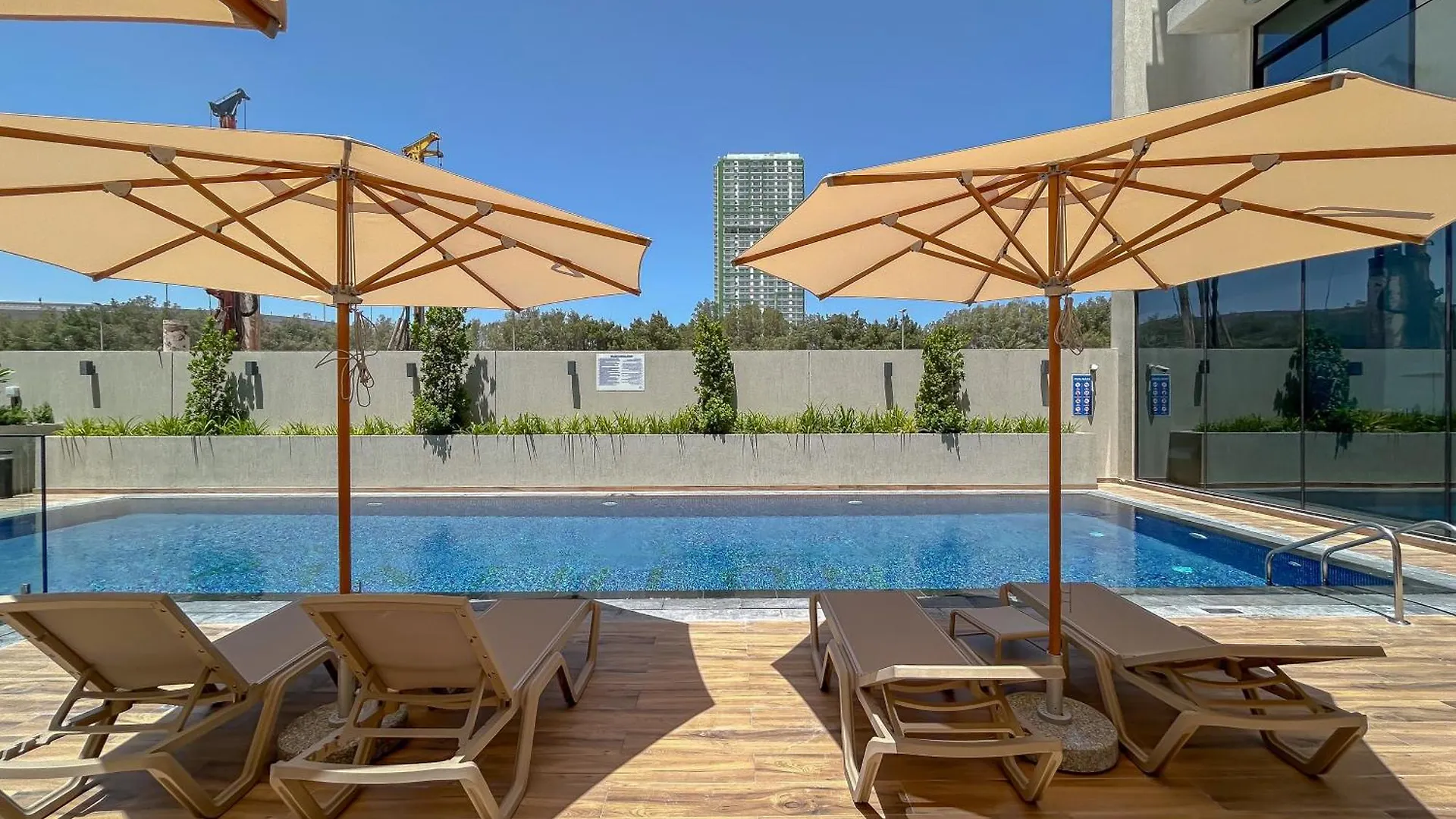 Elegant Jvc Stay Luxury Amid Nature Dubai Apartment