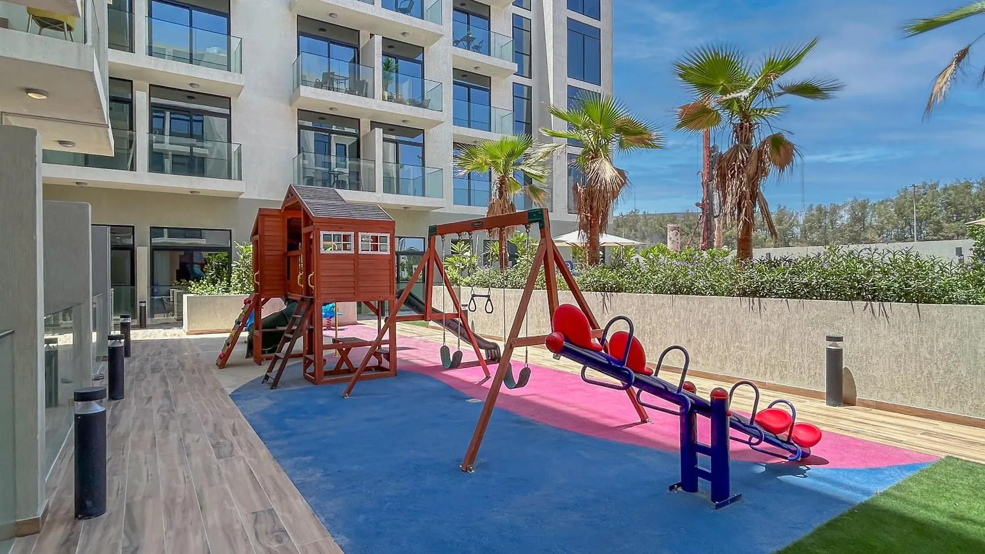 Elegant Jvc Stay Luxury Amid Nature Dubai Apartment