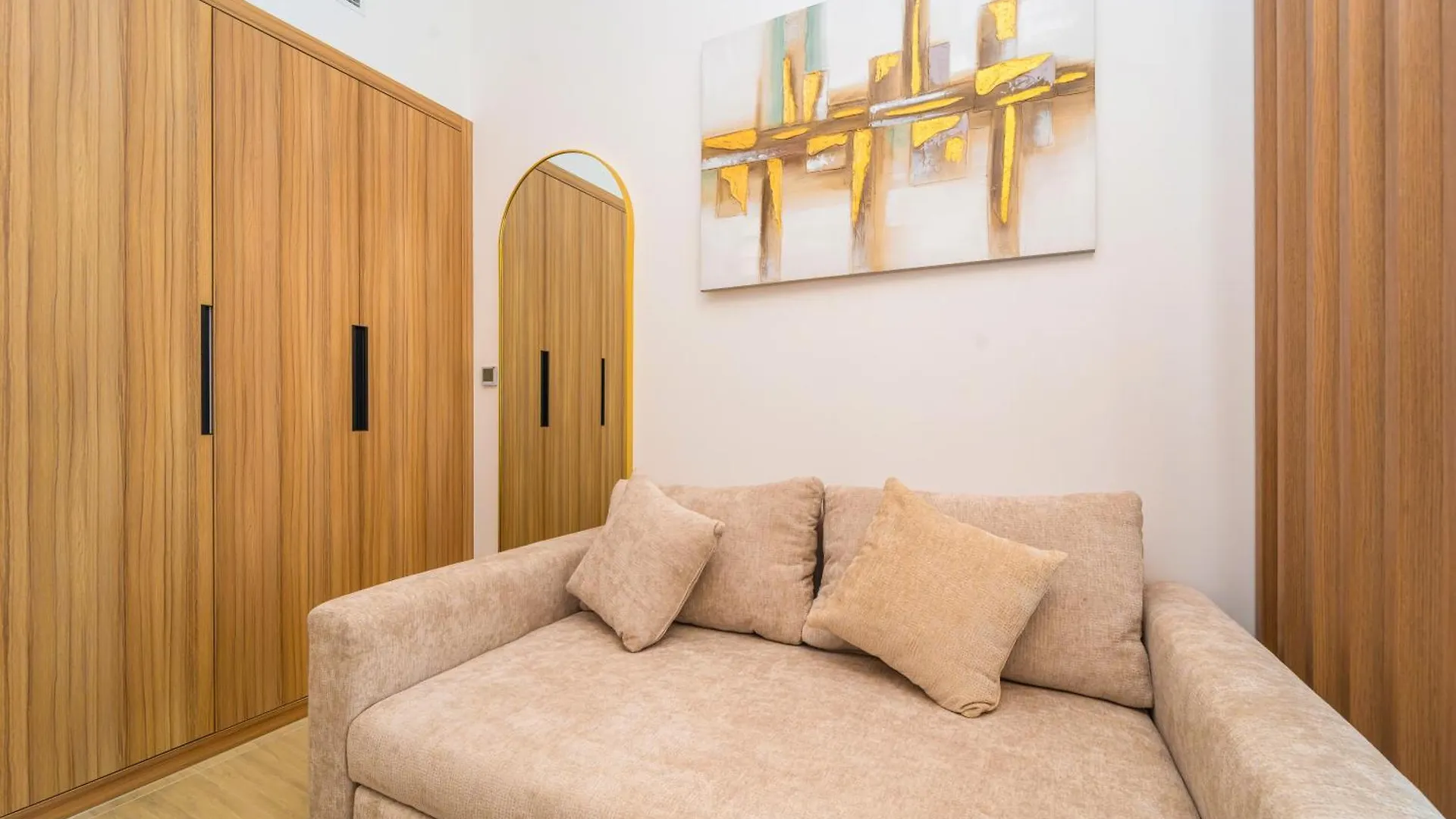 Apartment Elegant Jvc Stay Luxury Amid Nature Dubai United Arab Emirates